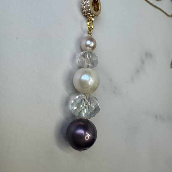 Freshwater Pearl & Crystal Necklace - Picture 4 of 5
